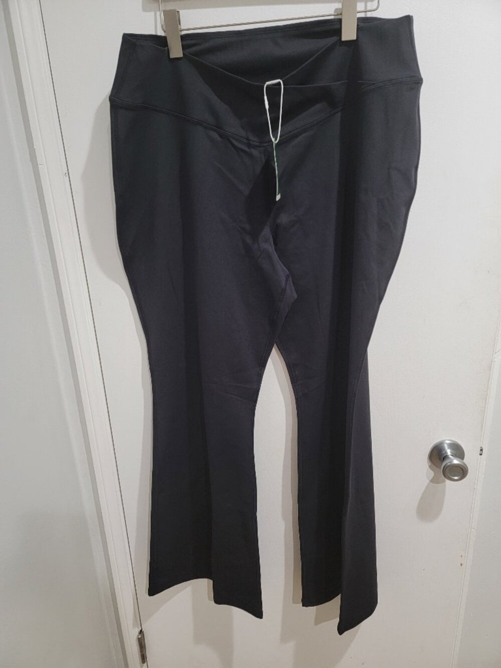 Halara Crossover High Waisted Flare Leggings Black 3X